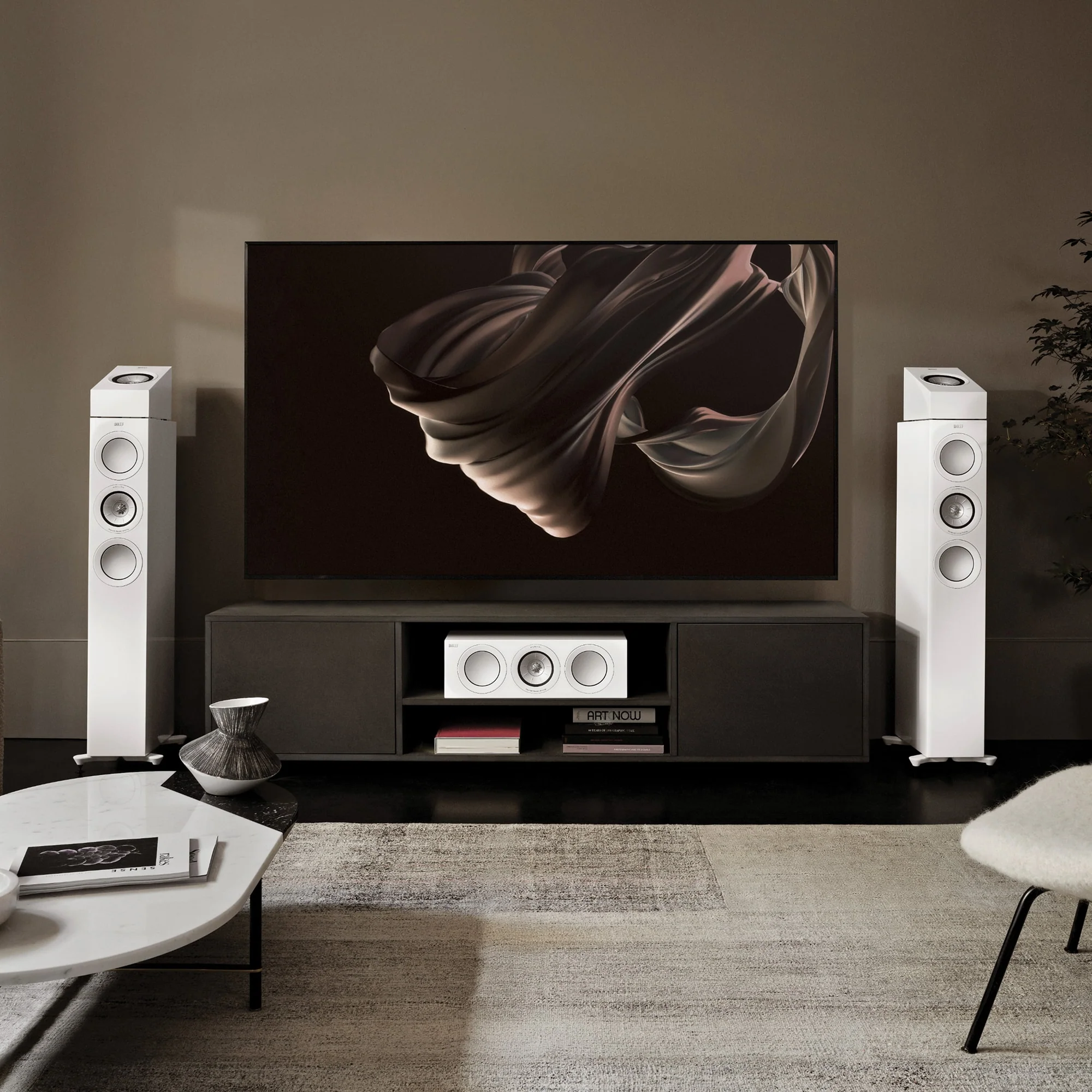 R5 - Image 4