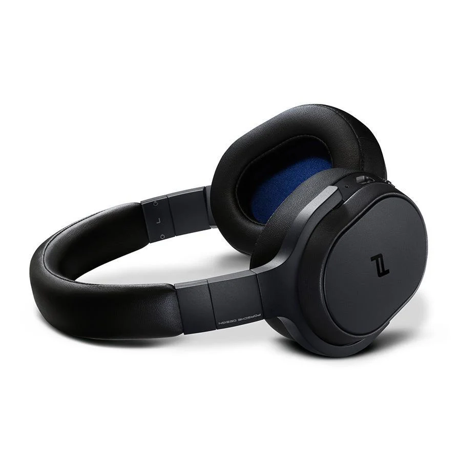 Space One Wireless in Black - Image 5